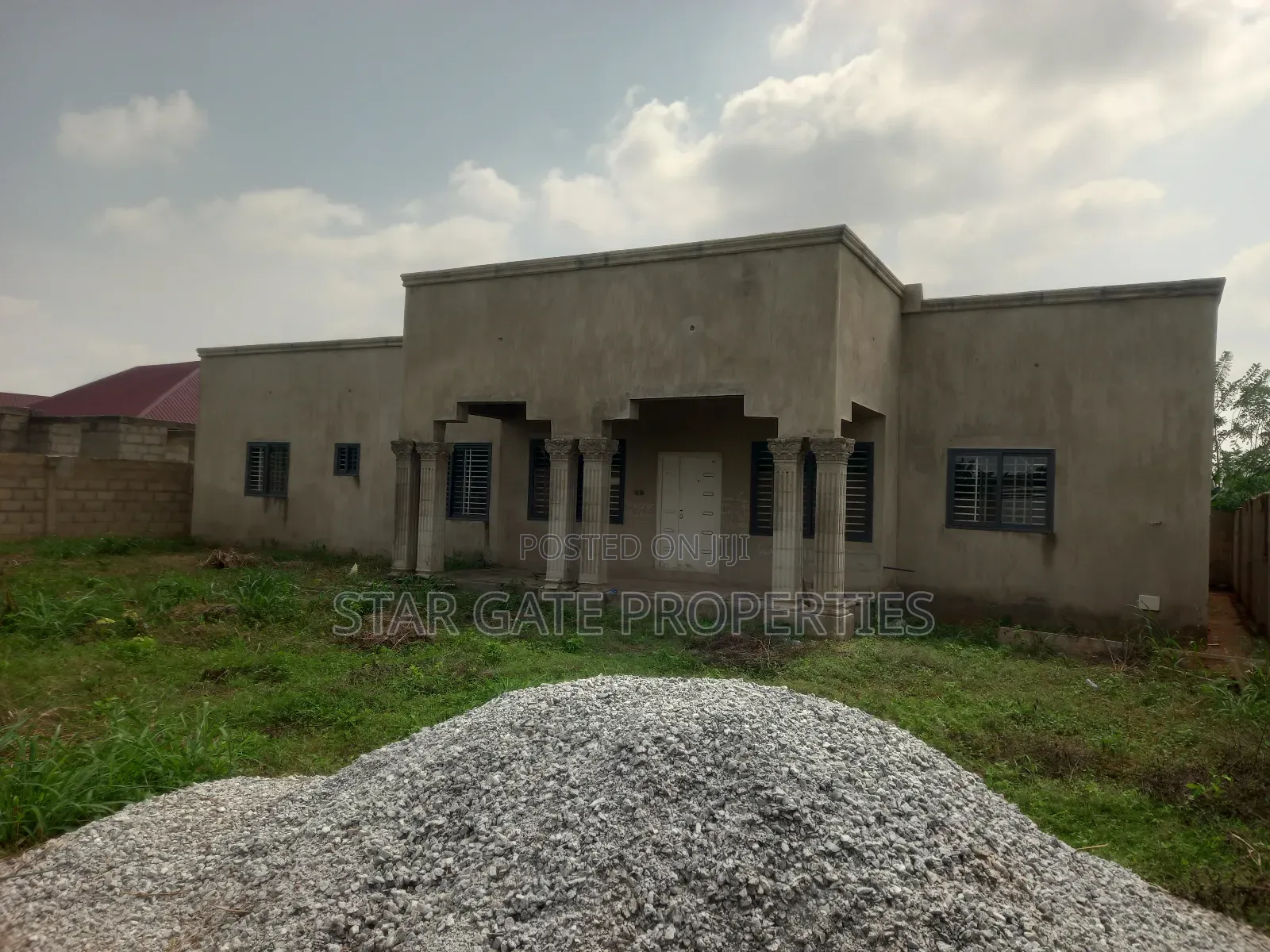 4bdrm House in Kodie Akom, Kumasi Metropolitan for sale