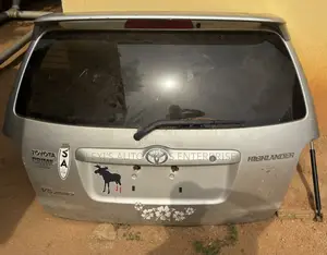 Toyota Highlander 2002,2003,2004,2005 Tailgate/ Boot Available