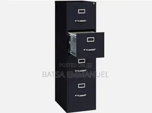 File Cabinet (4 Drawers With Locker)