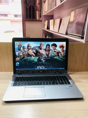 Laptop HP EliteBook 850 G3 8GB Intel Core I5 SSD 256GB
