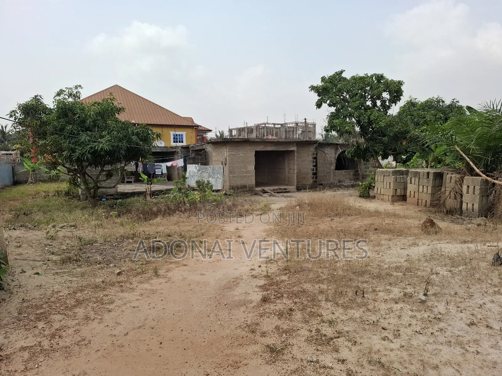 Full Plot for Sale in Ahodwo Daban