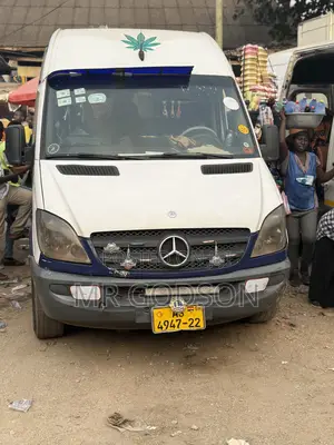 Mercedes-Benz Sprinter 2010 White