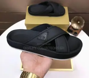 Prada Classic