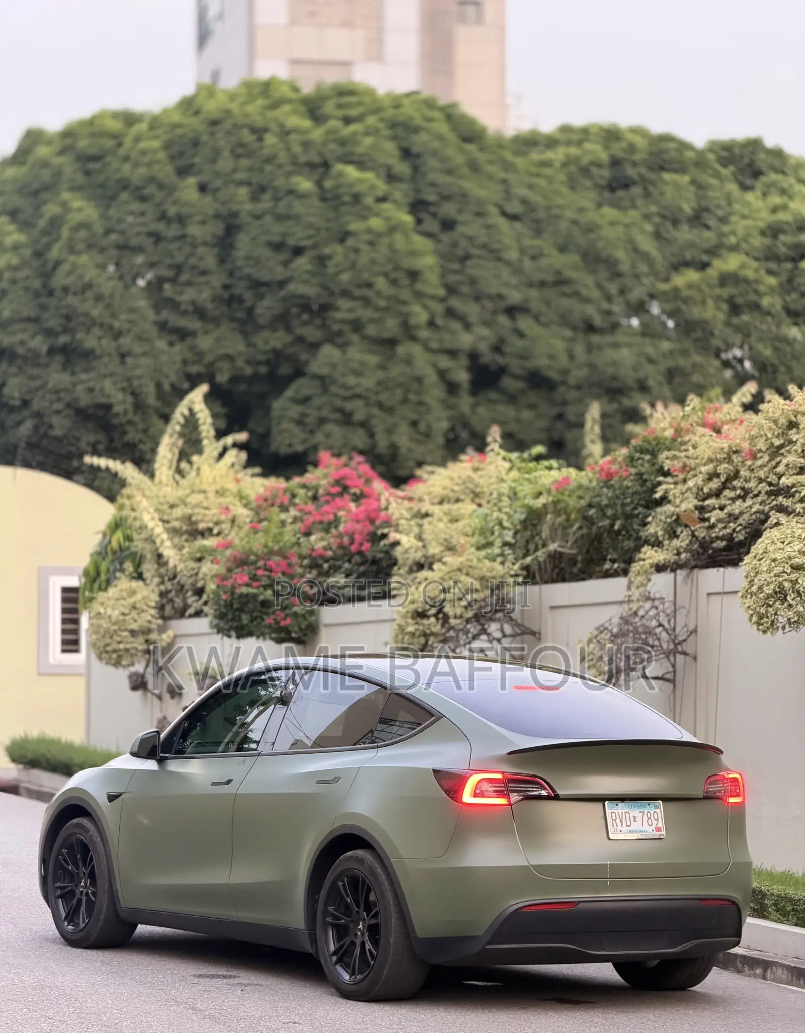 Tesla Model Y 2022 Green