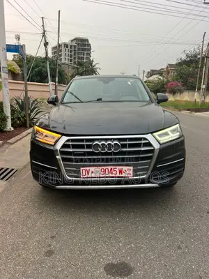 Audi Q5 2.0T Premium AWD quattro 2018 Gray