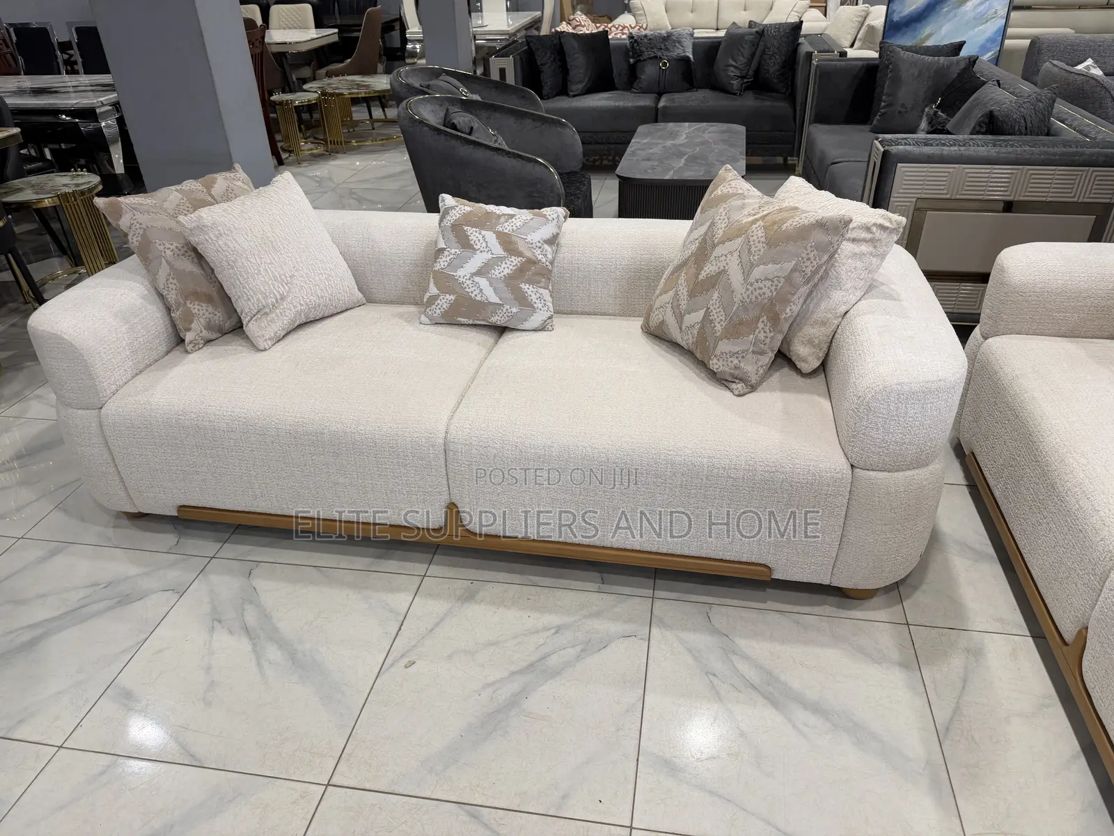 7 Seater Sofa Set (3+3+1)