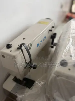 Zig Zag Industrial Sewing Machine