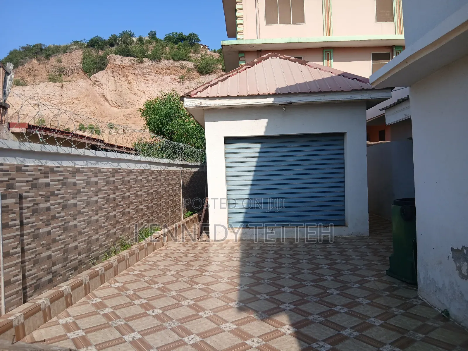Furnished 5bdrm House in Weija Junction for sale