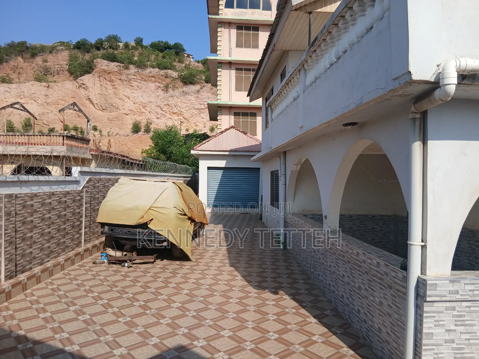 Furnished 5bdrm House in Weija Junction for sale