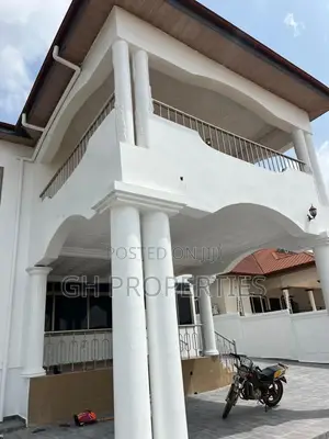10bdrm Mansion in Aboabo, Kumasi Metropolitan for sale