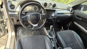 Suzuki Vitara 2022 Gray