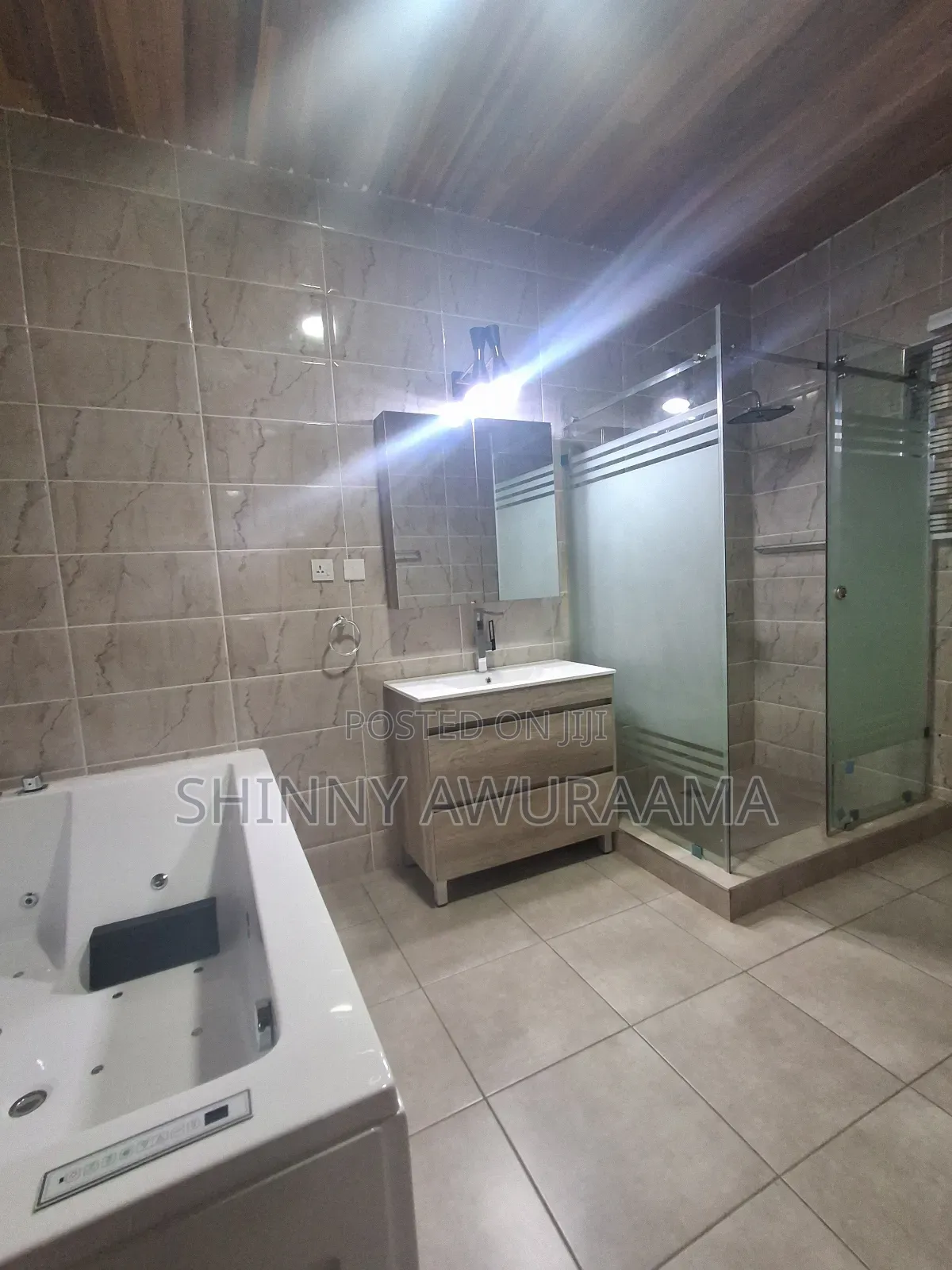 5bdrm House in Pokuase Agya Herbal for sale