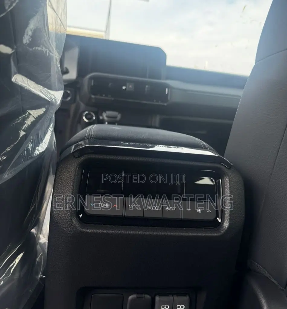 New Toyota Land Cruiser Prado 2025 Black