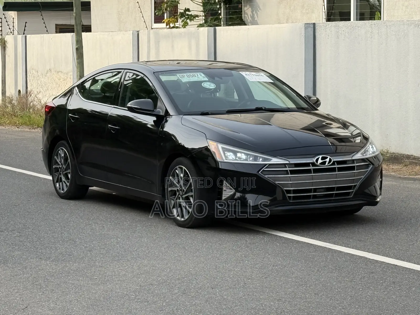 Hyundai Elantra Limited 2019 Black