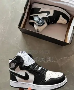 Jordan Air Jordan 1 Retro High Og "Black/White 2014" Sneakers