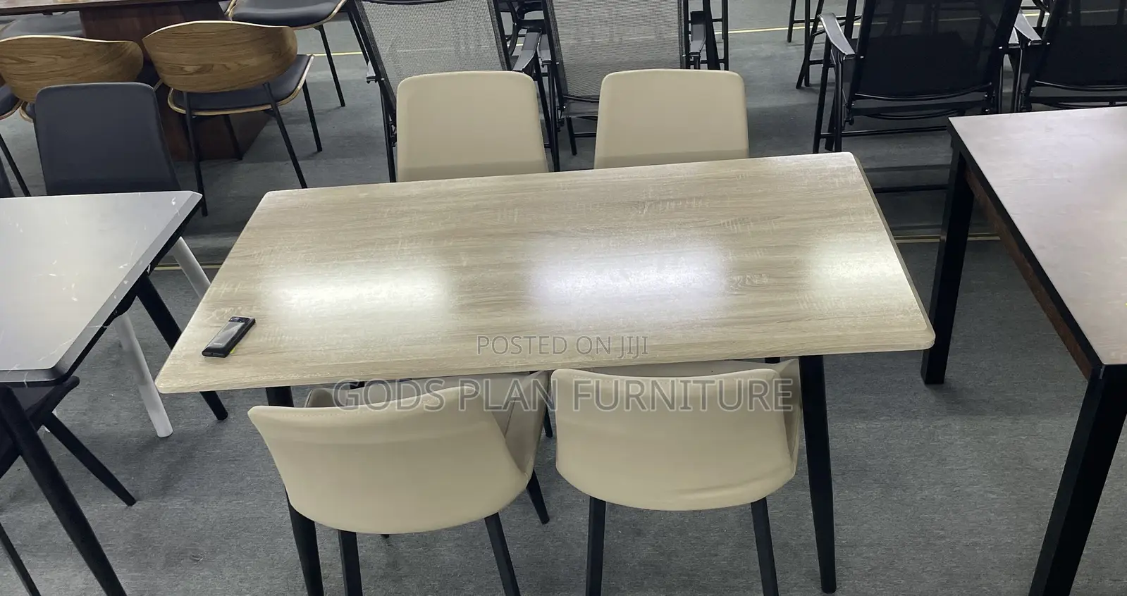 4 Seater Dining Table