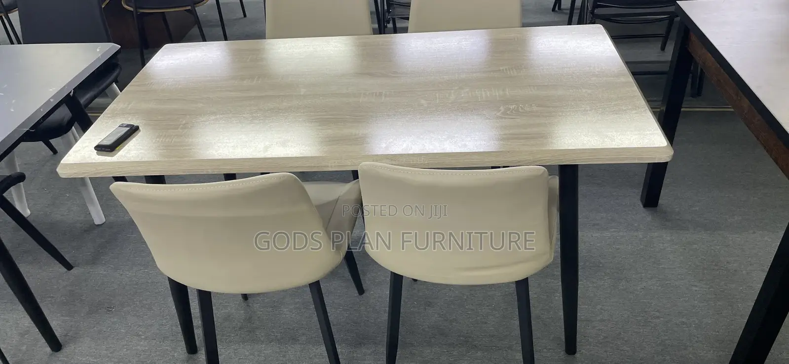 4 Seater Dining Table