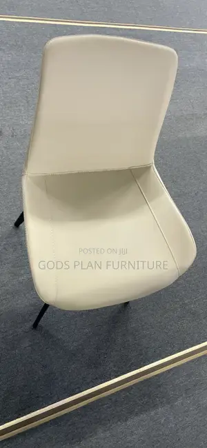 4 Seater Dining Table
