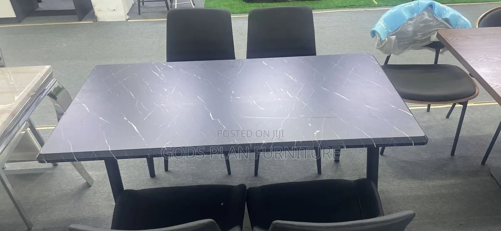 4 Seater Dining Table