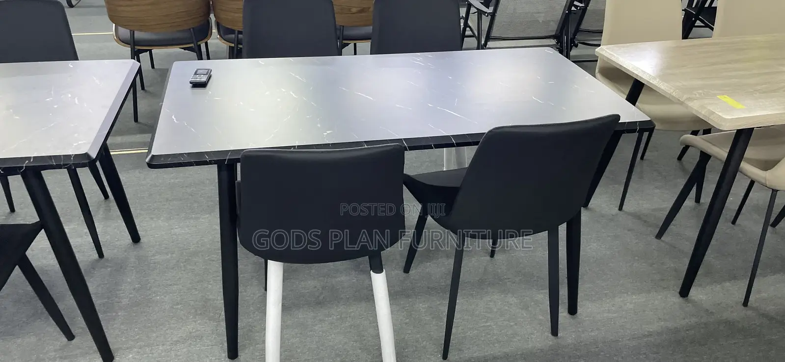 4 Seater Dining Table