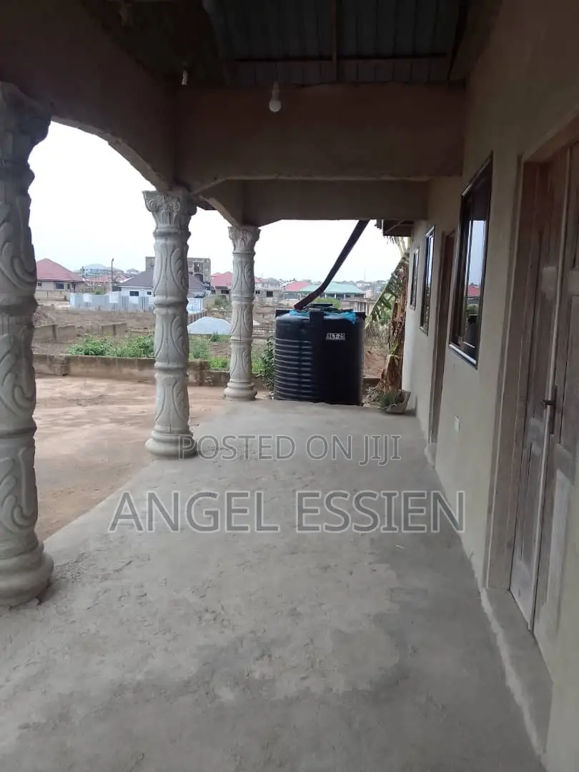 3bdrm House in Presious, Kasoa for sale
