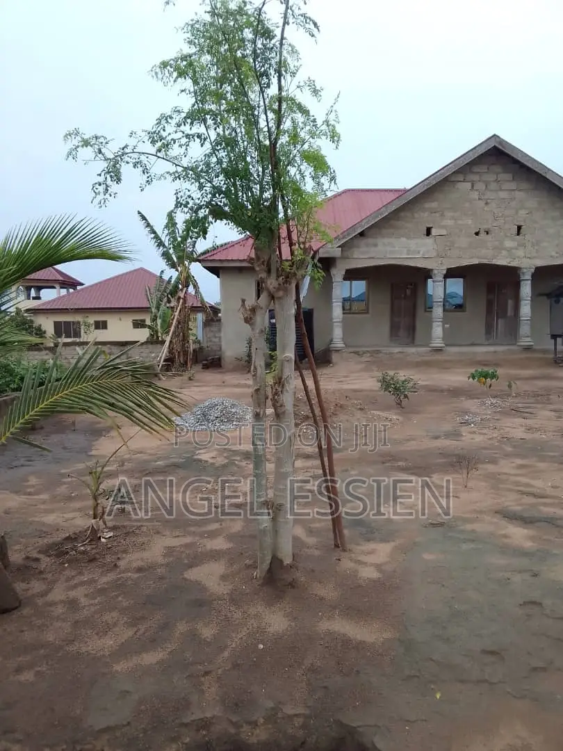 3bdrm House in Presious, Kasoa for sale