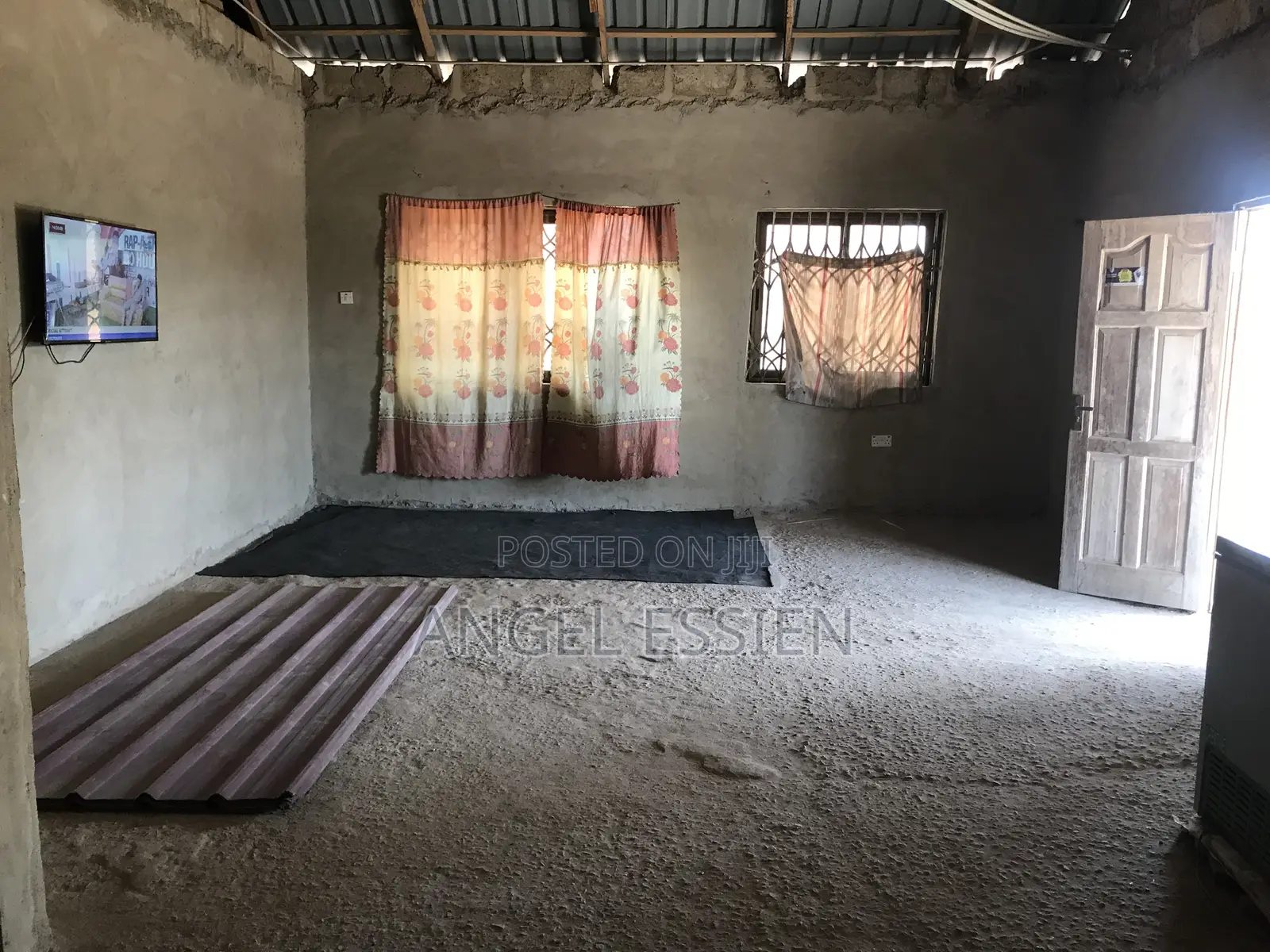 3bdrm House in Presious, Kasoa for sale