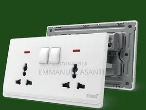 Bristol Double Multi Socket