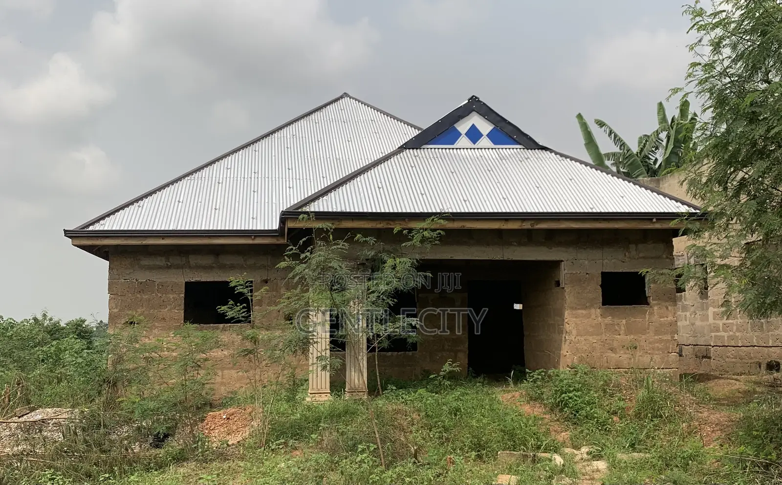 4 Bedroom For Sale @ Atwima Agogo