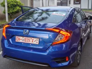 Honda Civic LX 4dr Sedan (2.0L 4cyl) 2016 Blue