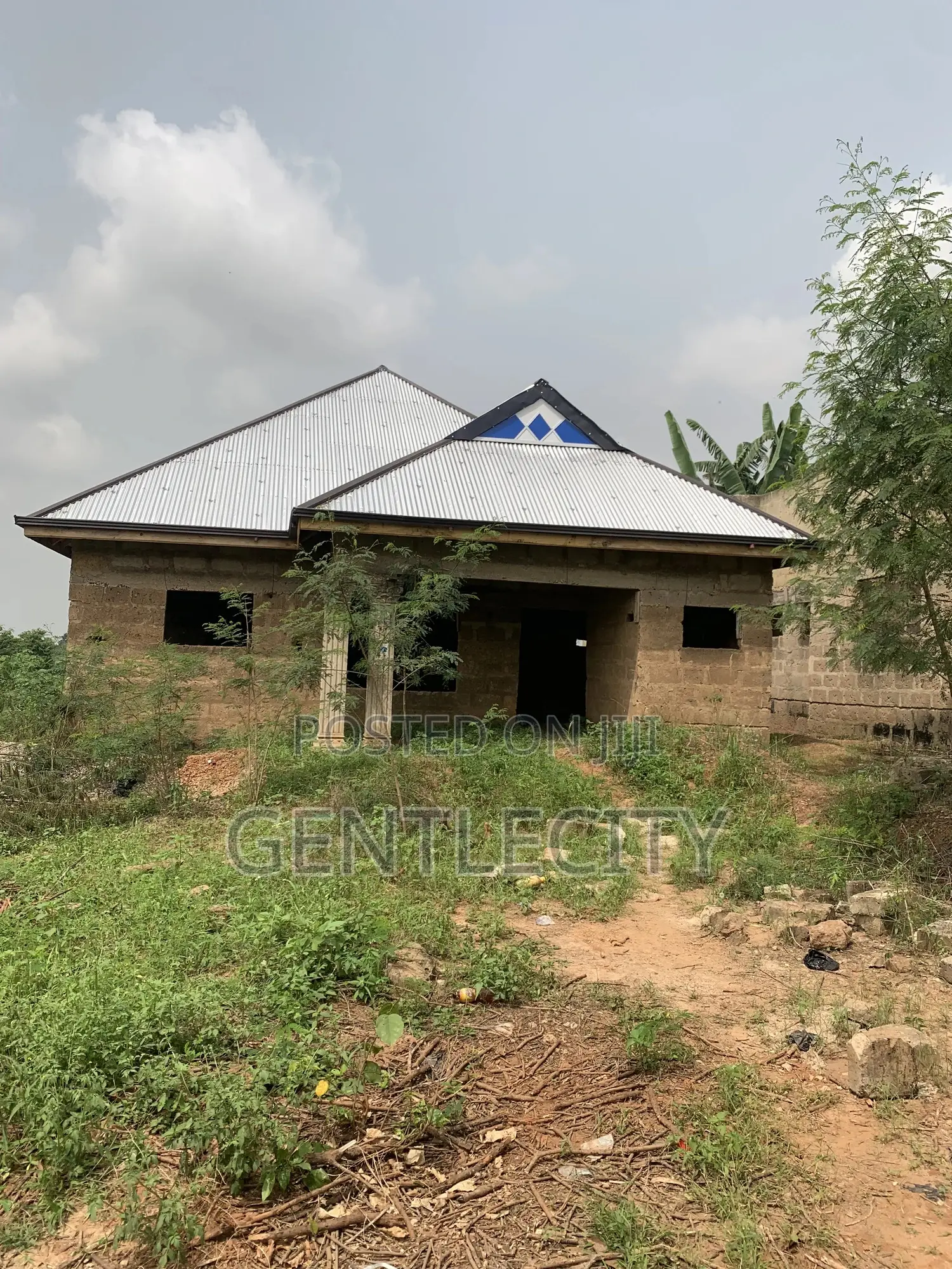 4 Bedroom For Sale @ Atwima Agogo