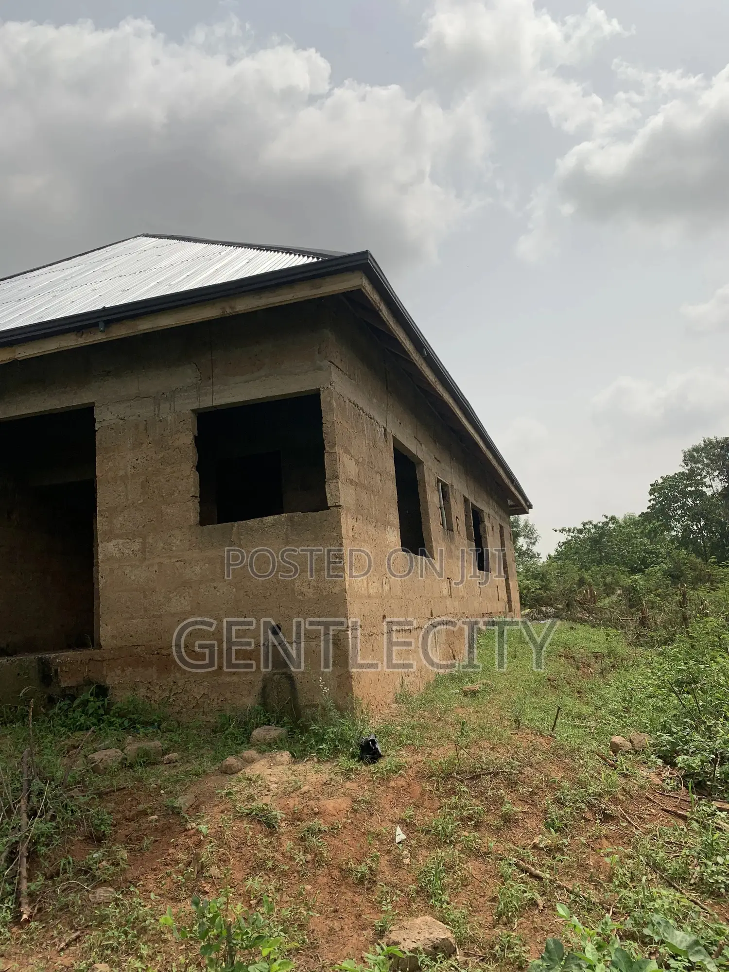 4 Bedroom For Sale @ Atwima Agogo