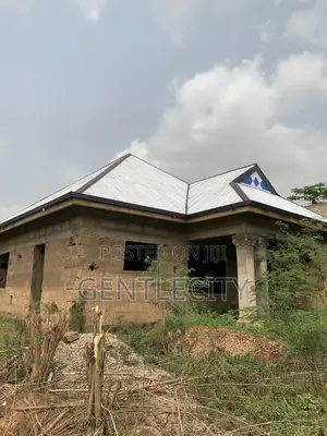 4 Bedroom For Sale @ Atwima Agogo