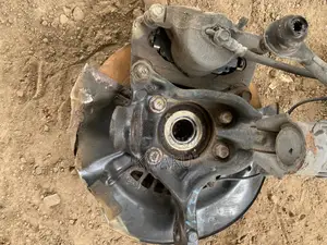 Toyota Camry 2018/2019/2020/2021/2022/2023 Hub