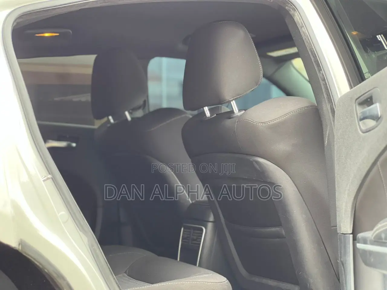 Dodge Charger 2021 White
