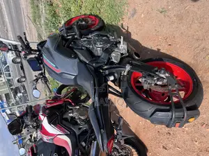 Yamaha 2024 Gray