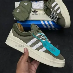 Bad Bunny Sneaker