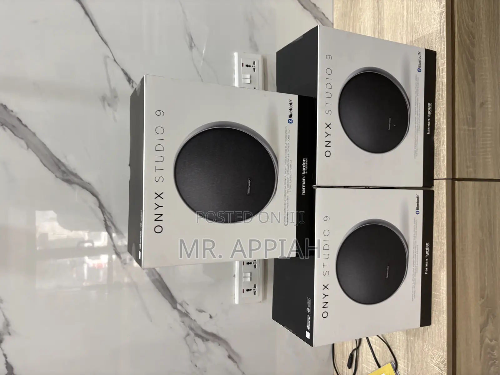 Original Harman Kardon Onyx 9 Bluetooth Speaker(50watt) 