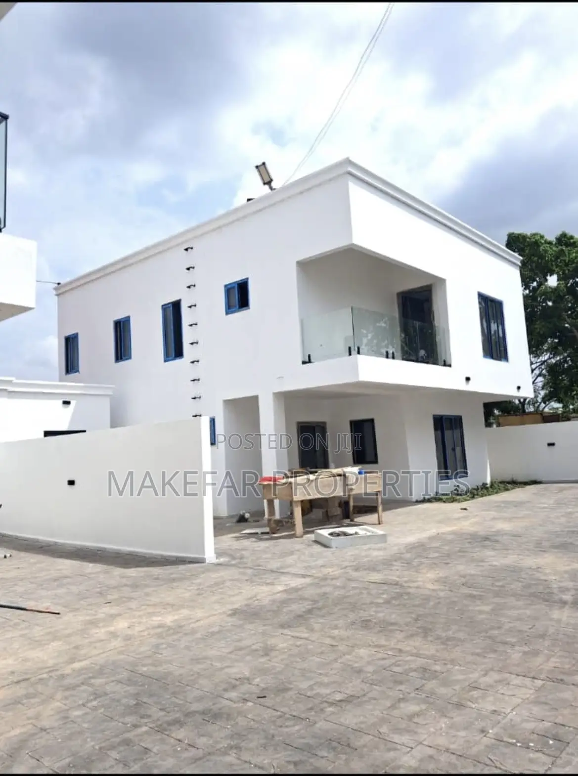3bdrm House in School Junction for sale