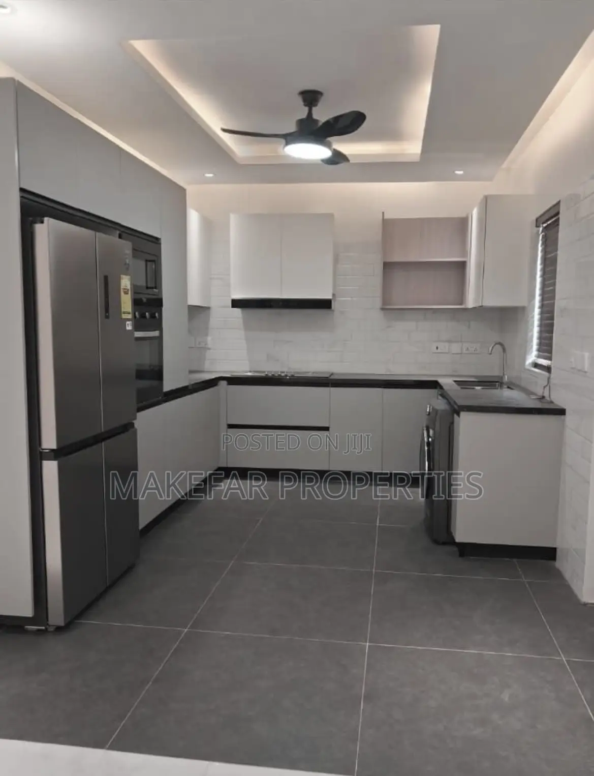 3bdrm House in School Junction for sale