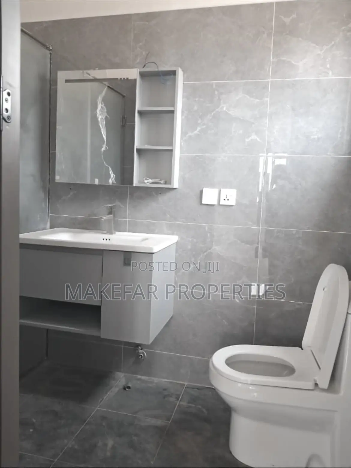 3bdrm House in School Junction for sale