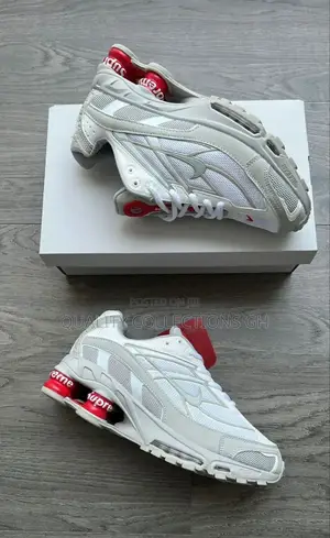 Nike Supreme Ash Shox
