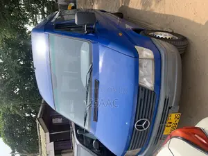 Mercedes-Benz Sprinter 2006 Blue