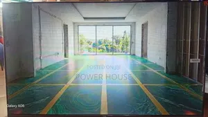 Powerful TCL 75inch Smart Tv for Movies