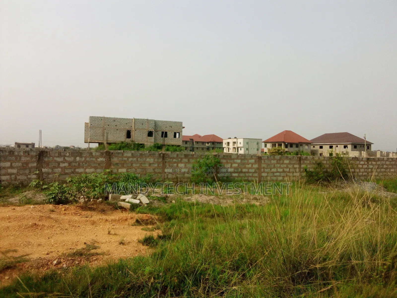 Elegant-Classy Land - Katamanso