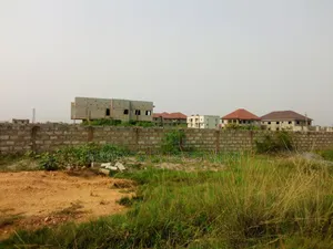 Elegant-Classy Land - Katamanso