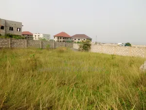 Elegant-Classy Land - Katamanso