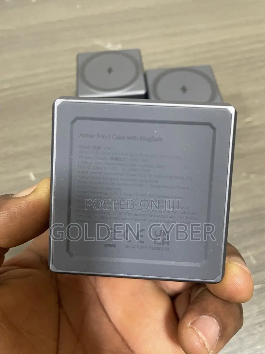 Anker 3-in-1 Cube With Magsafe