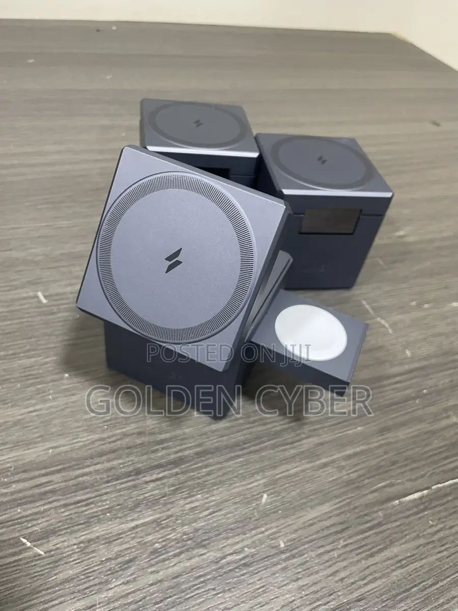 Anker 3-in-1 Cube With Magsafe