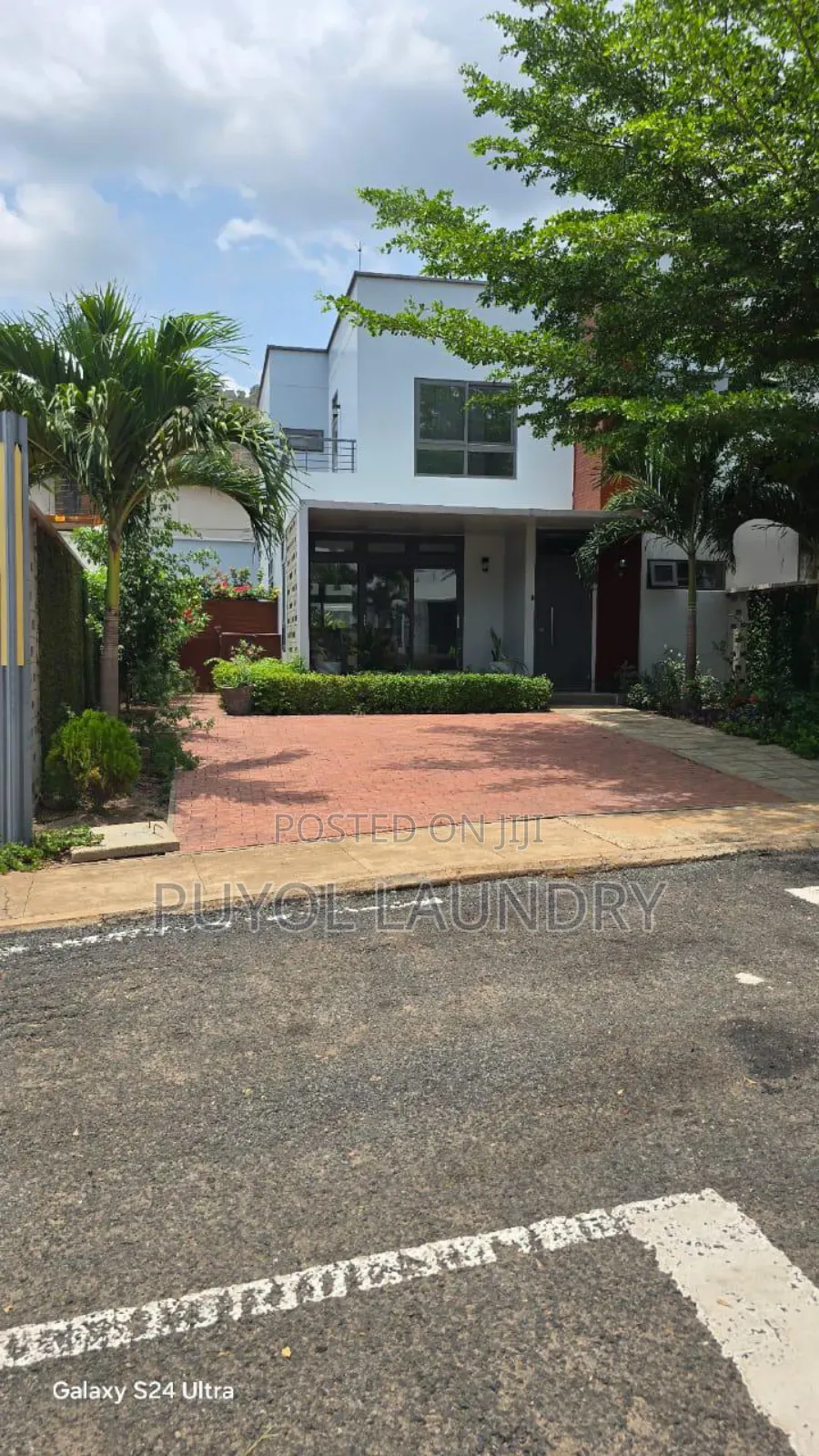 Furnished 3bdrm House in Ayi Mensah Park, Oyarifa Mall Area for sale